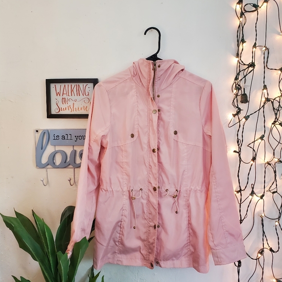 Pink Jacket - Picture 2 of 3